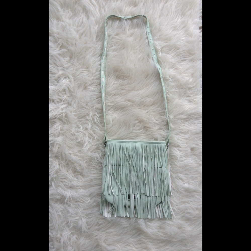 Steve Madden Mint Mini Fringe Crossbody bag - Picture 1 of 7